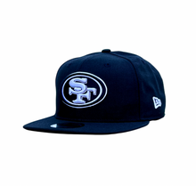 Load image into Gallery viewer, 49ers BLK/WT New Era 9FIFTY Snapback