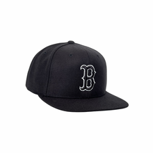 Load image into Gallery viewer, B Snapback - Caps Sporting Hats